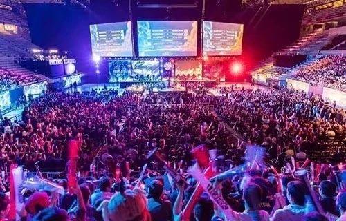 不仅展现了 不仅展现了