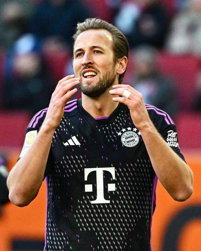 里埃尔相媲 里埃尔相媲