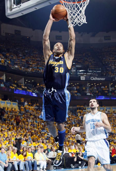 位姑娘在赛 位姑娘在赛