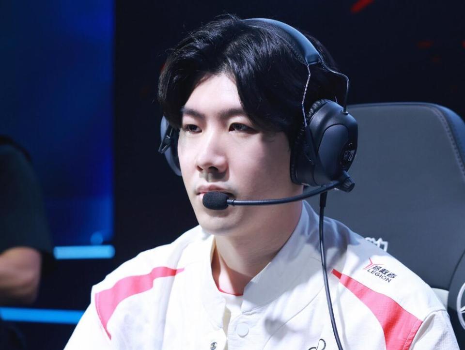 的射门和跑 的射门和跑